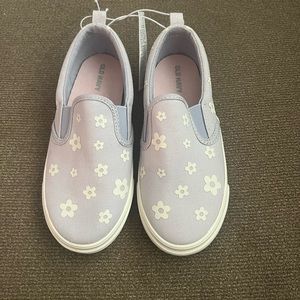 Old Navy Slip On Toddler Shoes Sneakers Blue Flowers size 11 NEW